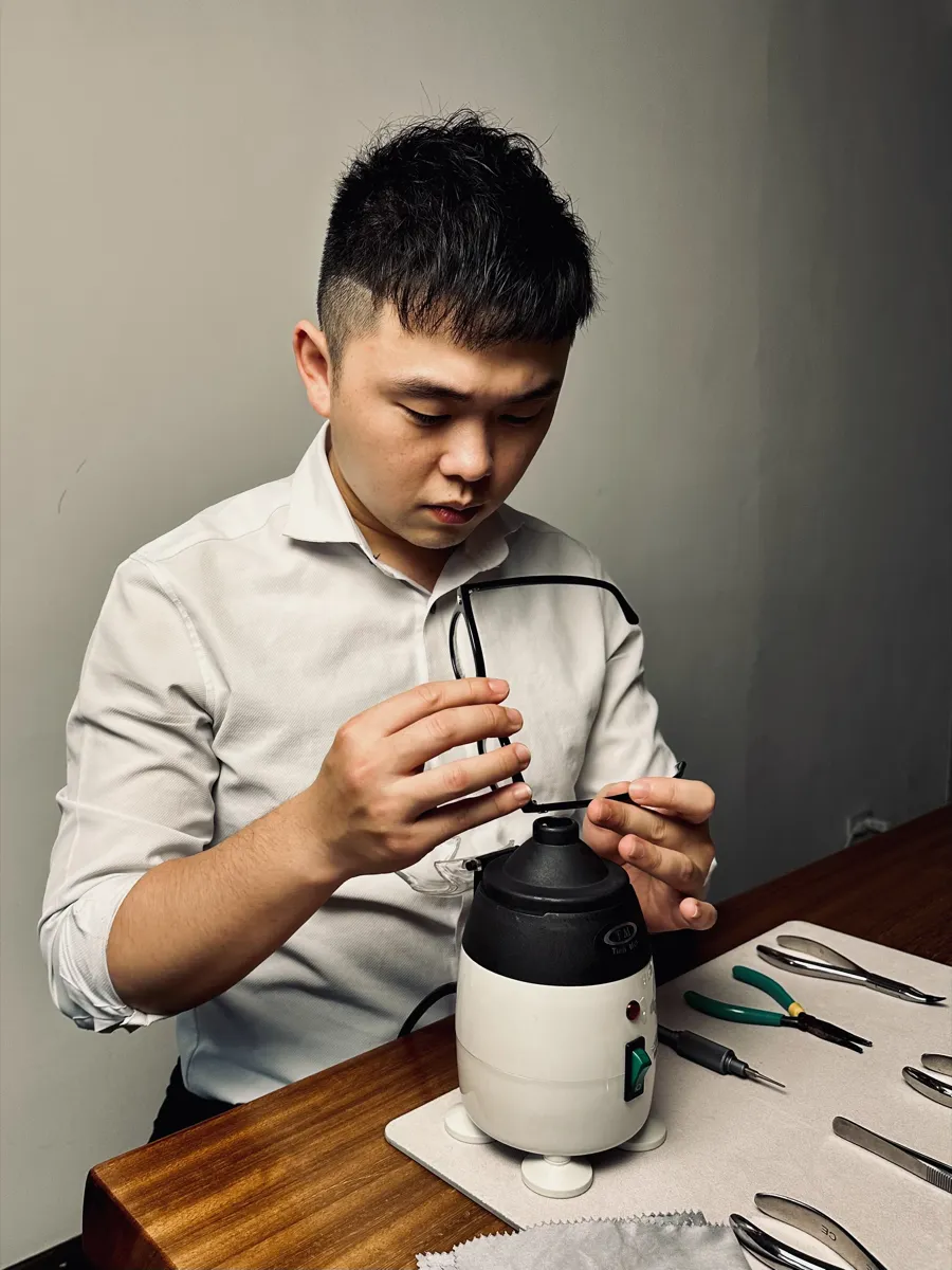 YoYo Cheng adjusting glasses — Beyond Visual Optometry